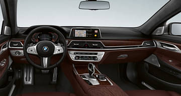 BMW 7 Series Review interiors