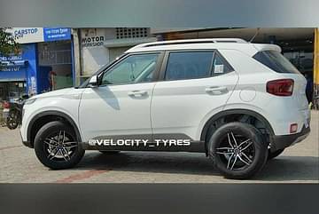 Hyundai Venue Alloy Wheels