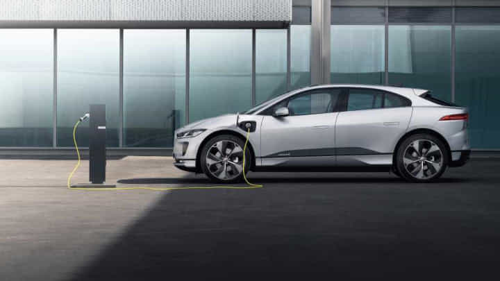 Indian Highways to Get EV-Charging Stations Every 40-60 km
