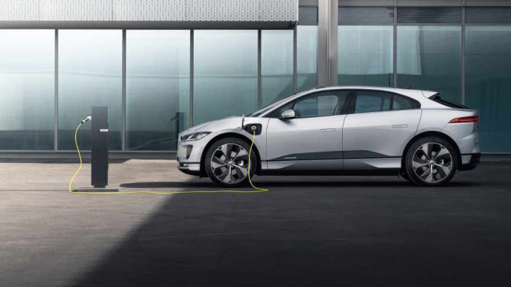 Indian Highways to Get EV-Charging Stations Every 40-60 km Indian Highways to Get EV-Charging Stations Every 40-60 km