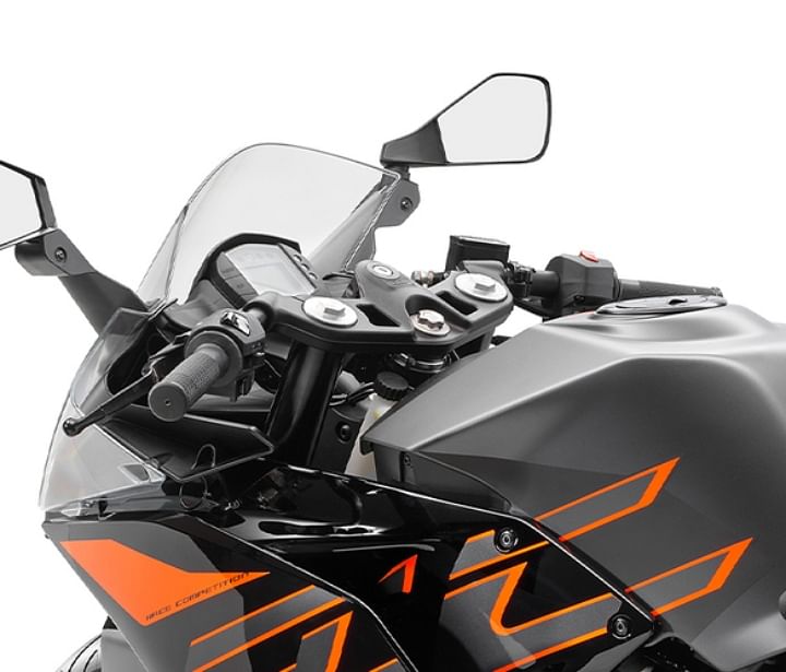 Ktm rc 200 2021 model hot sale