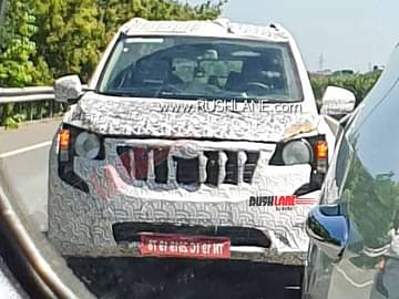 2021 Mahindra XUV500 Spied