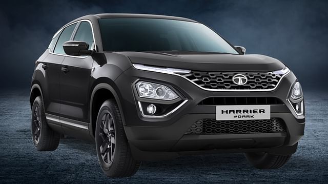 Tata Harrier Camo Vs Dark Edition