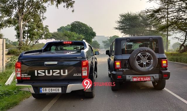 2020 Mahindra Thar vs Isuzu D-Max V-Cross Image