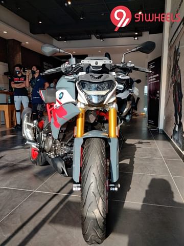 Bmw G310r Bs6 Style Sport Colour Real Life Images It Looks Wow