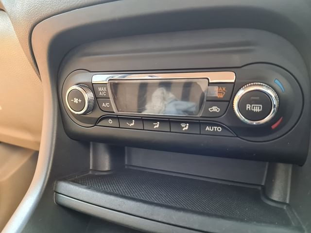 Ford Aspire AC