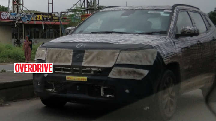 Jeep Compass 7-Seater Spied on Indian Roads Again