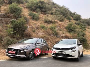 2020 Hyundai i20 vs Tata Altroz Image