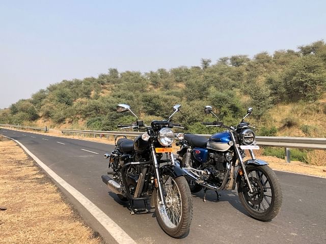 2020 Honda H'Ness CB 350 vs Benelli Imperiale 400 BS6