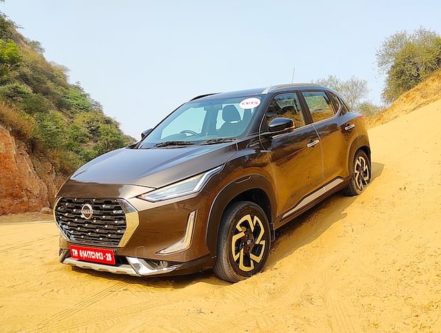 nissan magnite automatic cvt vs manual