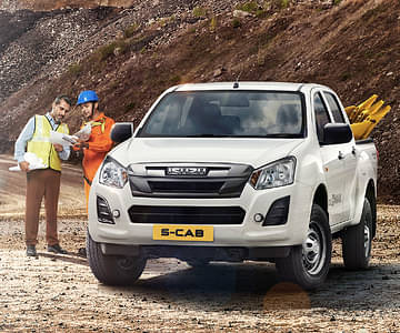 Isuzu D-Max Vs Isuzu S-Cab