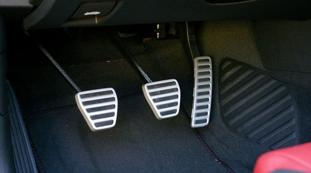 is it ok to skip gears in manual transmission 