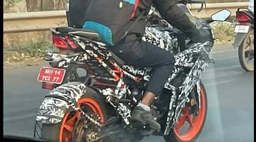 2021 KTM RC 200 Spied 