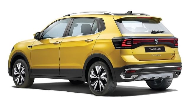 Volkswagen Taigun vs Skoda Kushaq