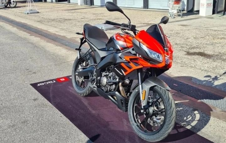 Aprilia Tuono v4 x Limited