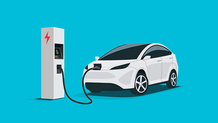 Delhi's First Private EV Charging Point Installed in South Delhi - Details