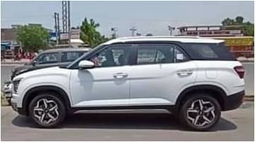 Upcoming Hyundai Alazar Polar White Colour Image