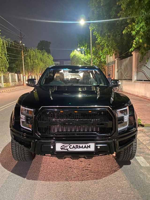 Ford Endeavour Modified into Raptor - Front