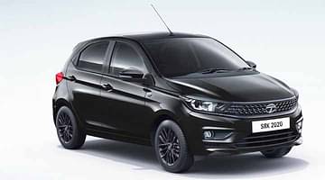 tata tiago dark edition front three quarters