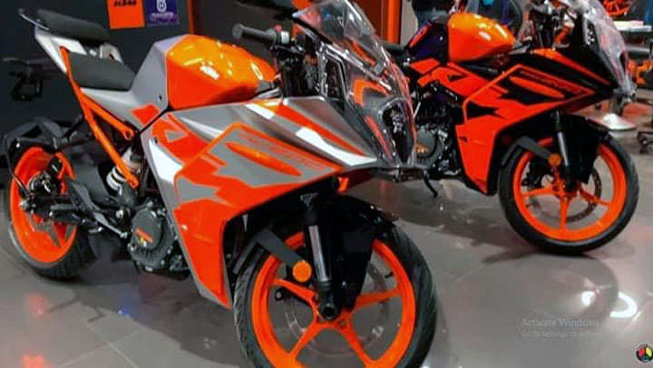 2022 KTM RC200 Starts Reaching Dealerships - Full Details