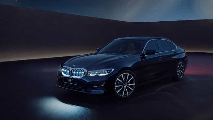 BMW 3 Series Gran Limousine Iconic Edition Launched - Check Details! BMW 3 Series Gran Limousine Iconic Edition Launched - Check Details!