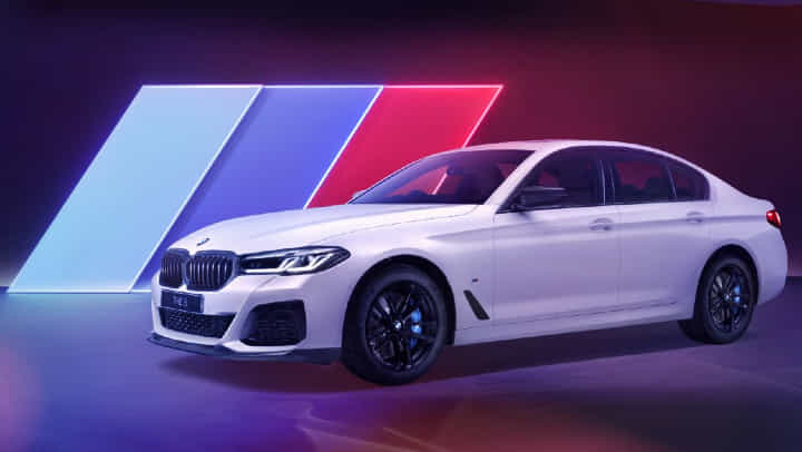 BMW 5 Series Carbon Edition Launched In India - Priced @ Rs 66.30 Lakh BMW 5 Series Carbon Edition Launched In India - Priced @ Rs 66.30 Lakh