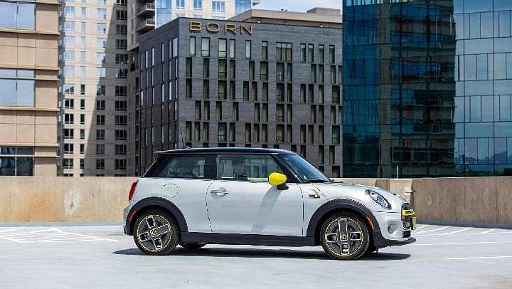 Mini Cooper SE EV Bookings  Starts in India From October 29