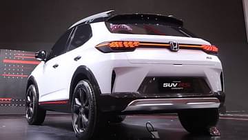 Hyundai RS Concept SUV Rear Profile