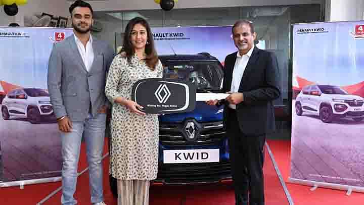 Renault Kwid Crosses 4,00,000 Sales Milestone in India