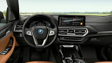 2022 BMW X3 interiors.