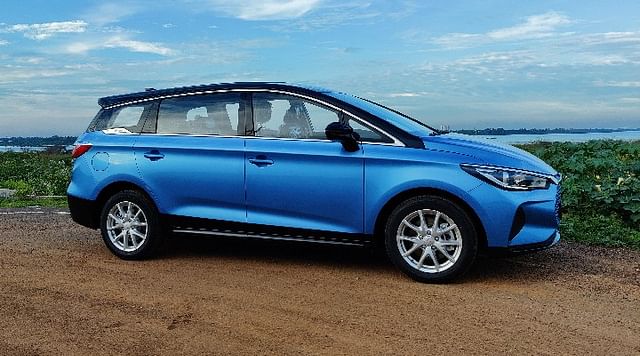 BYD e6 MPV