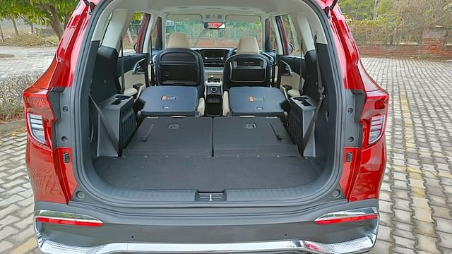 kia carens review