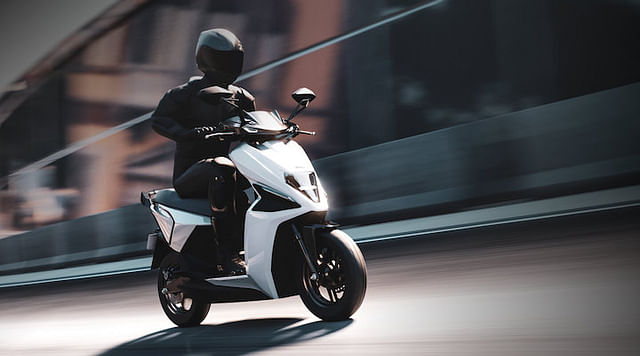 Electric Scooters Removable Battery