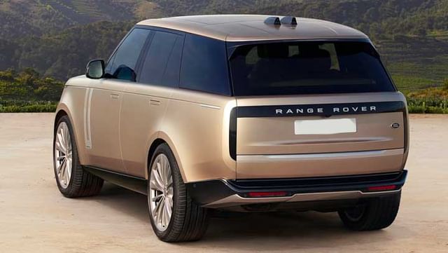 new range rover rear three quarters