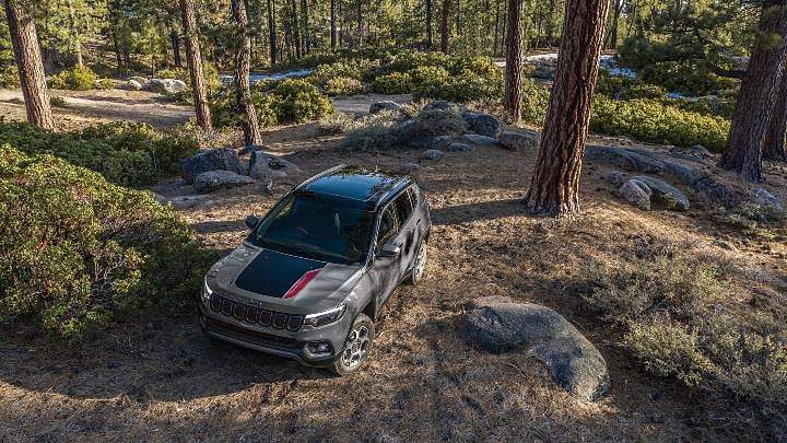 Jeep Compass Trailhawk Launched At Rs 30.72 Lakh; Rs 1.38 Lakh Costlier Than S(O) 4X4