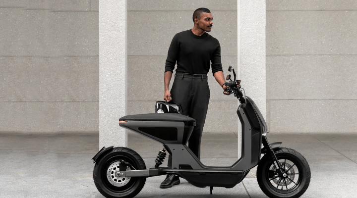 Naon Zero One Electric Scooter With 140 KM Range Unveiled Naon Zero One Electric Scooter With 140 KM Range Unveiled