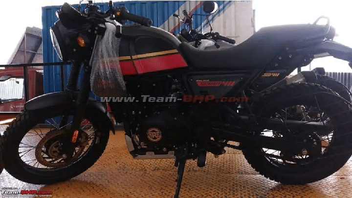 Upcoming 2022 Royal Enfield Scram 411 Spotted In Dual Tone Colors Ahead of Official Launch On March 17