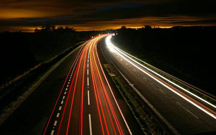 Preparing For Long Highway Driving? Checklist Of Do's and Don'ts