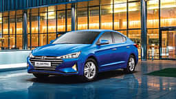 Hyundai Elantra Discontinued In India - Removed From Website