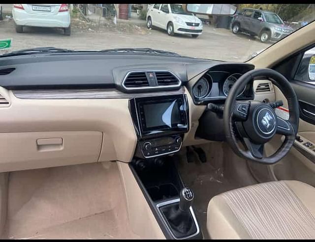 Aura vs Tigor Dzire 