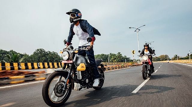 Royal Enfield Scram 411