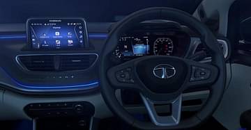 Tata Altroz Touchscreen 