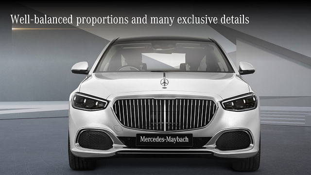 2022 Mercedes-Benz Maybach front view