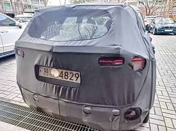 2022 KIA Seltos rear profile