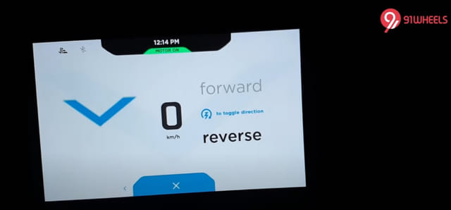 Reverse assist function helps in tight space maneuvers 