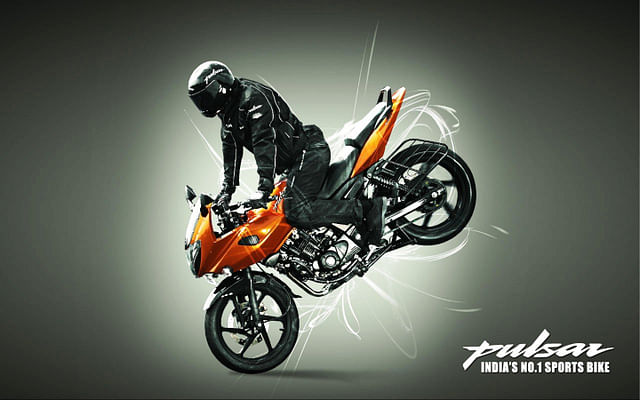 Bajaj Pulsar 220F