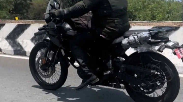 2022 Royal Enfield Himalayan 450 Spied Testing Again - New Details Emerge 2022 Royal Enfield Himalayan 450 Spied Testing Again - New Details Emerge