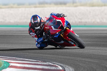 Honda CBR 1000RR-R