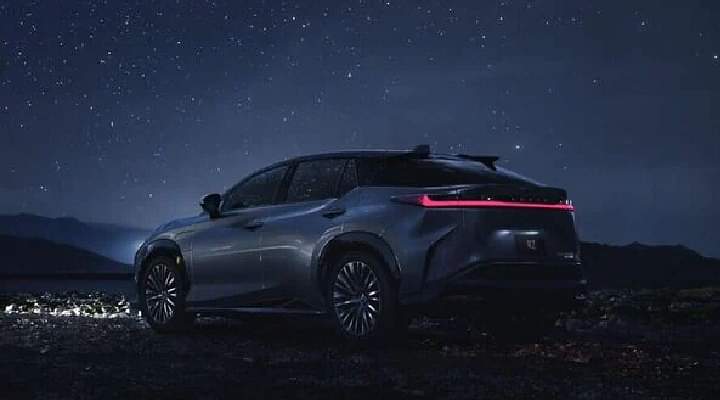 2023 Lexus RZ 450e teased ahead of 4/20 Debut date 2023 Lexus RZ 450e teased ahead of 4/20 Debut date