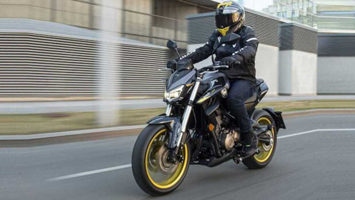QJ Motors SRK 400 Naked Sports Bike Revealed - Rivals KTM Duke 390